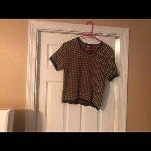 Women’s sweater set size small